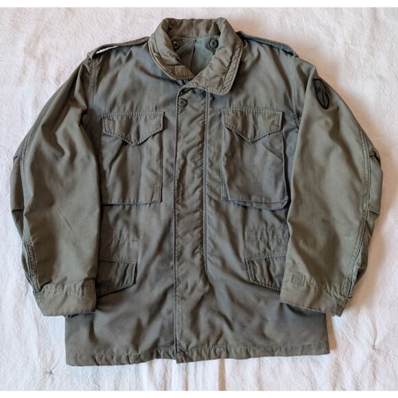 Vintage 60s 70s US Military Cold Weather Cargo Field Jacket Faded Green Medium - Picture 2 of 11